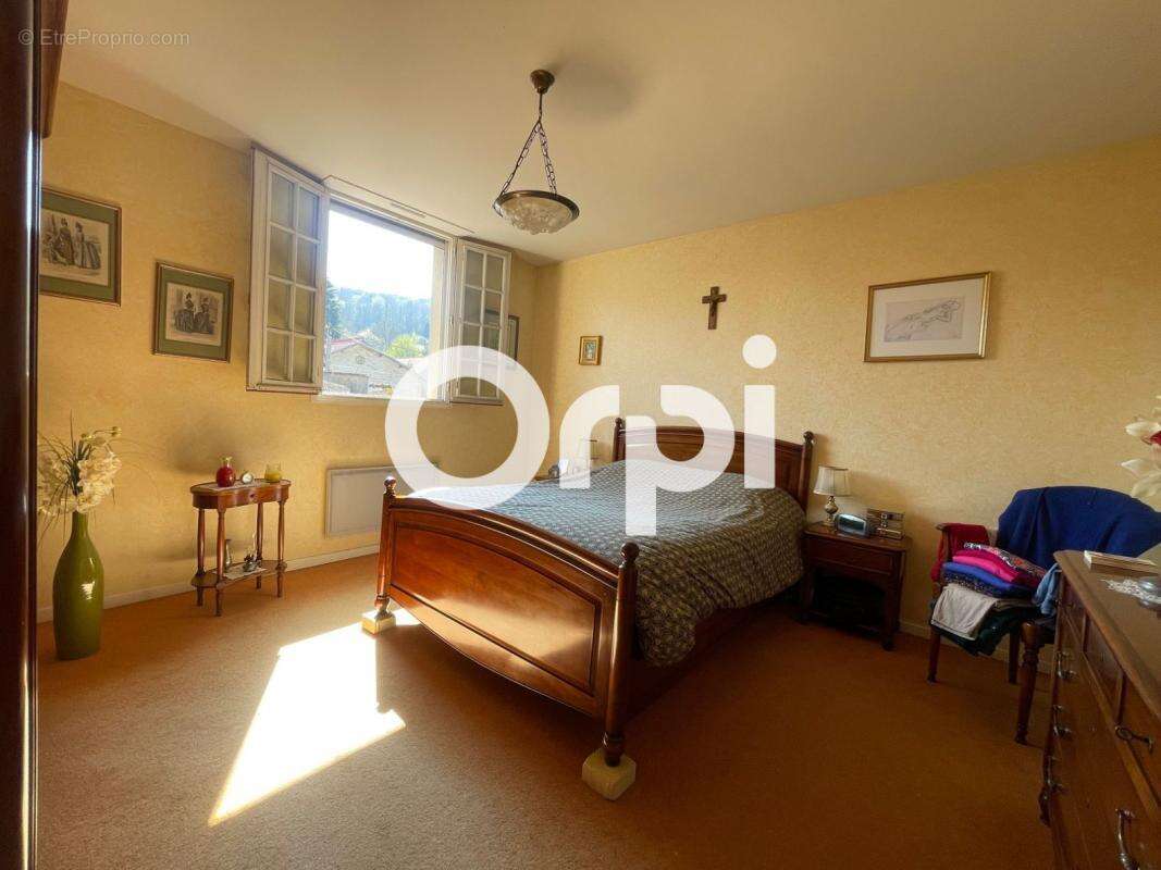 Maison à RONQUEROLLES