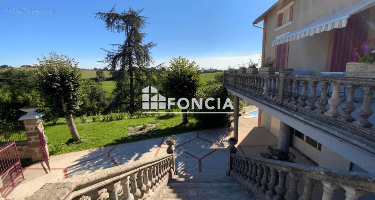 Maison à LACAPELLE-SEGALAR