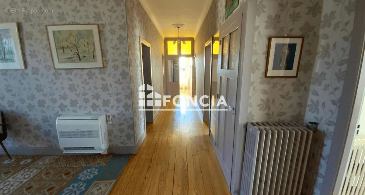 Maison à LACAPELLE-SEGALAR