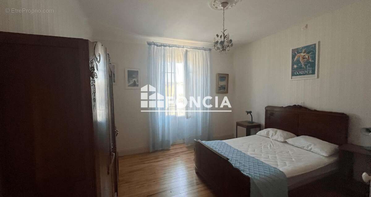 Maison à LACAPELLE-SEGALAR