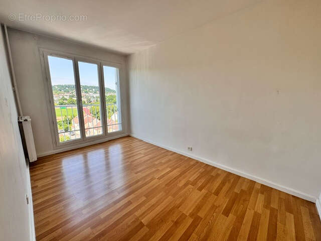 Appartement à VILLEBON-SUR-YVETTE