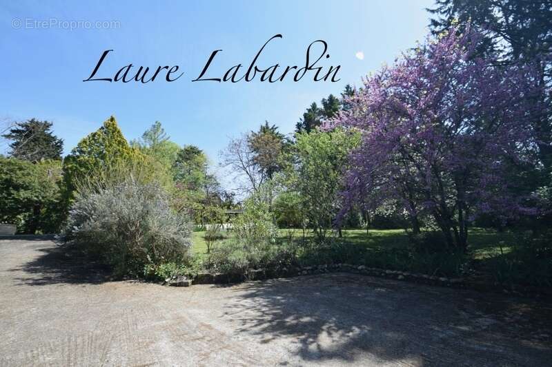 Maison à TOMBEBOEUF