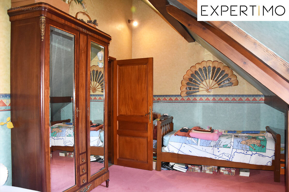 Maison à SAINT-ELOY-LES-MINES