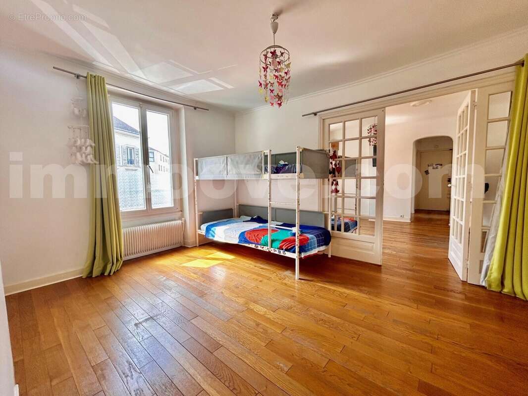 IMG_6742 2 - Appartement à CHARENTON-LE-PONT