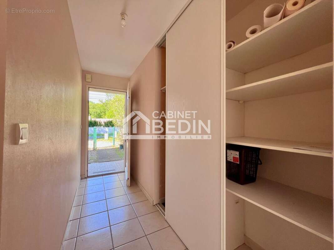 Maison à BEYCHAC-ET-CAILLAU