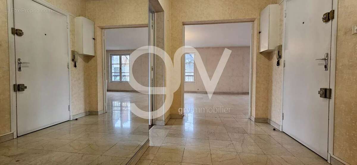 Appartement à AURILLAC