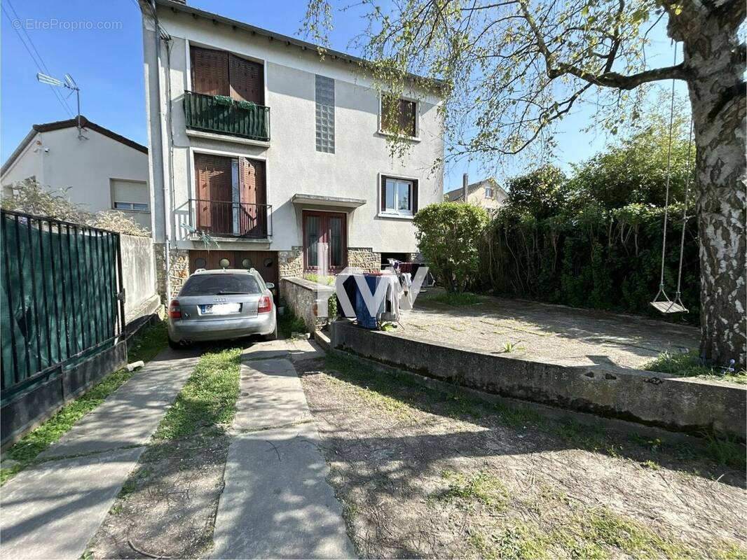 Appartement à MORANGIS