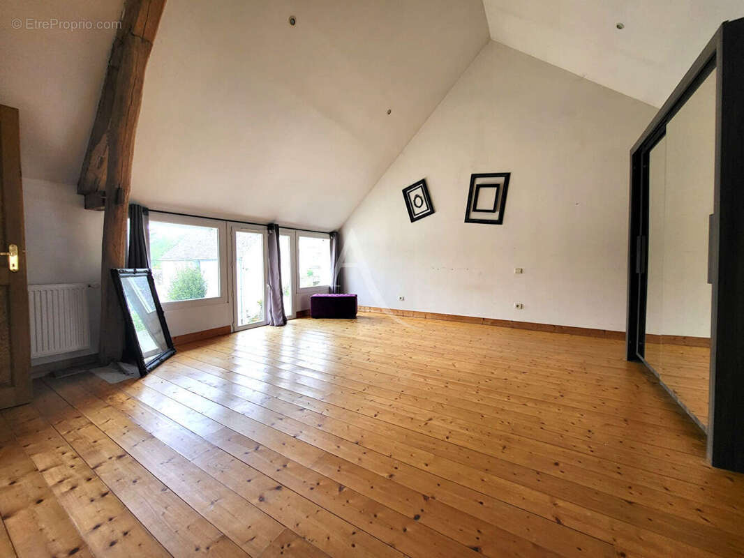 Maison à SOUPPES-SUR-LOING