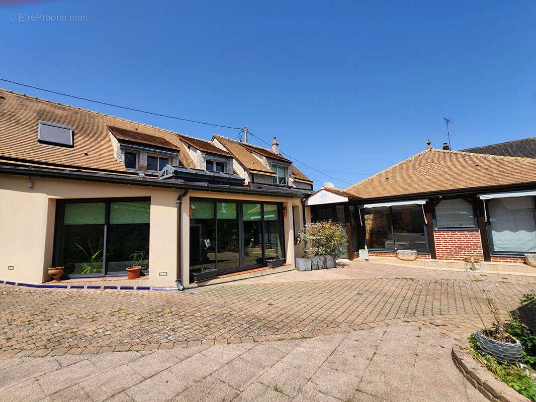 Maison à RAMBOUILLET