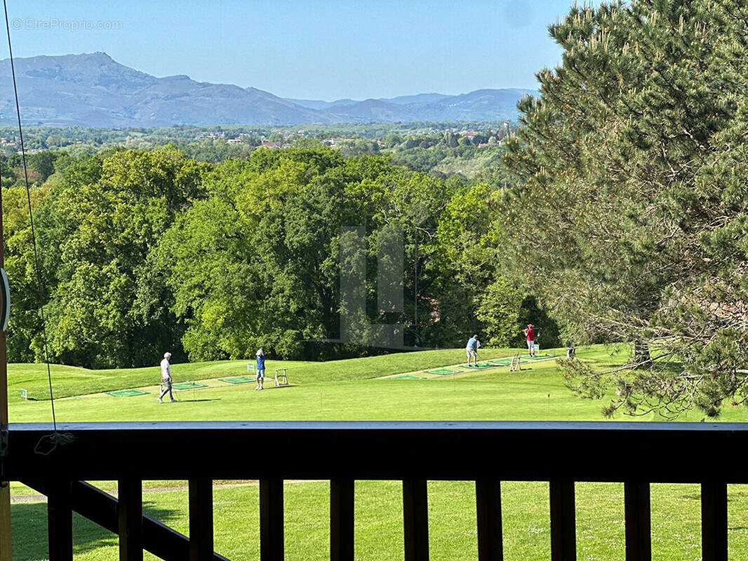Appartement à ARCANGUES