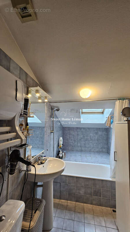 Appartement à SCIEZ