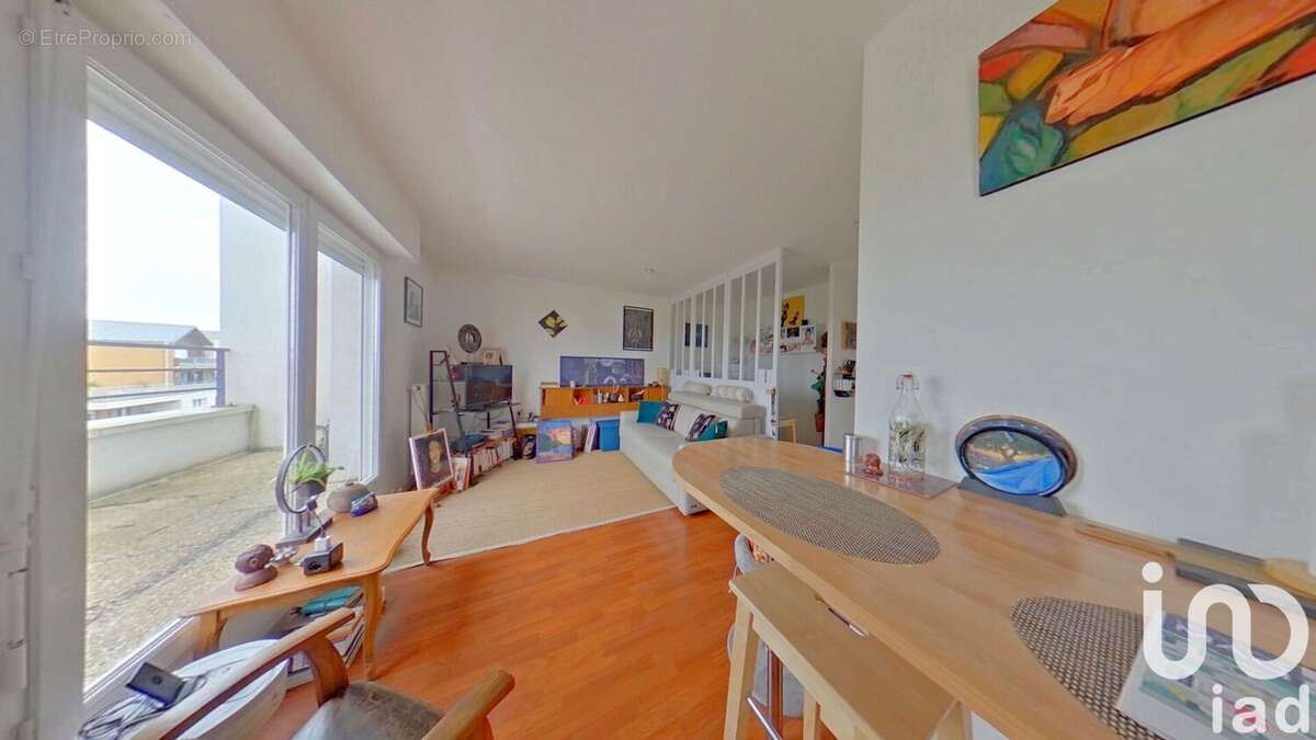 Photo 3 - Appartement à LIEUSAINT