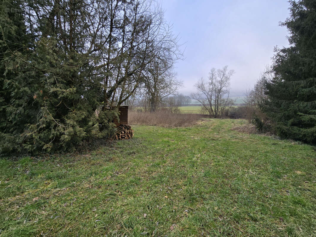 Terrain à ARNAVILLE