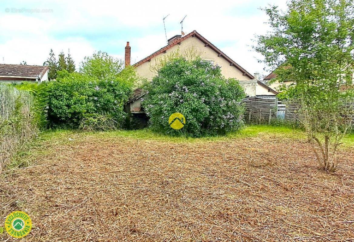 Maison à SAINT-HILAIRE