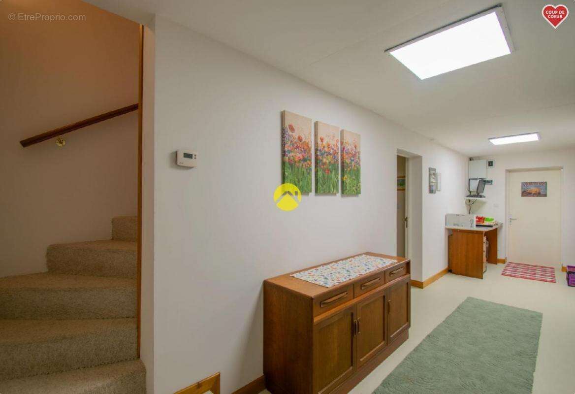 Maison à LE BUISSON-DE-CADOUIN