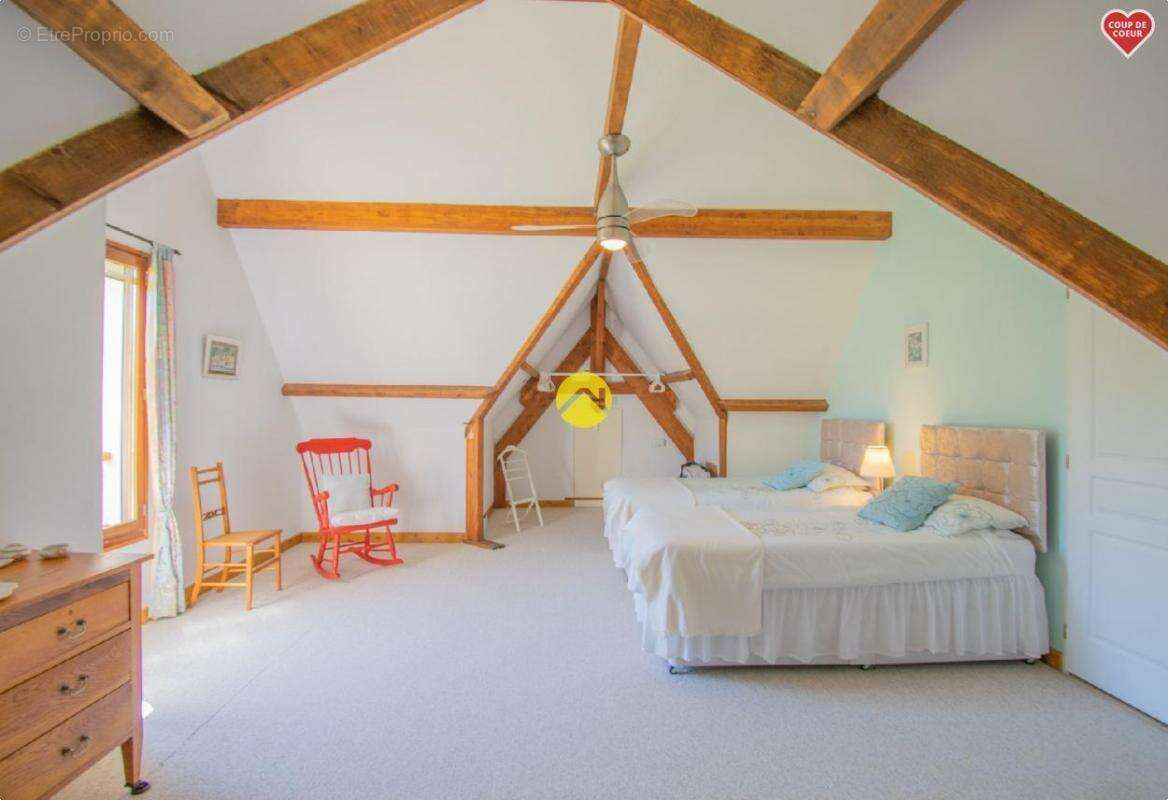 Maison à LE BUISSON-DE-CADOUIN