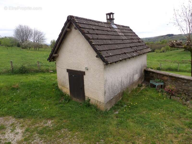 Maison à LAGARDE-ENVAL