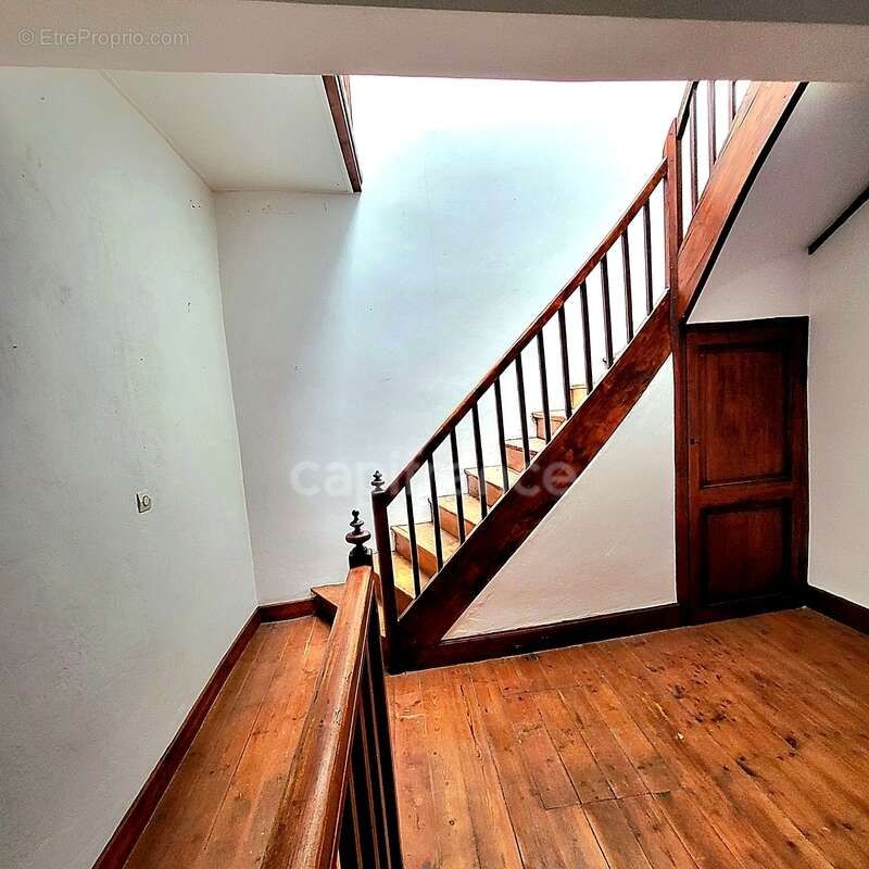 Appartement à SAINT-CLAR