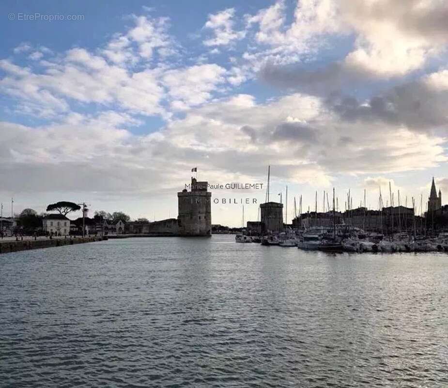 Terrain à LA ROCHELLE