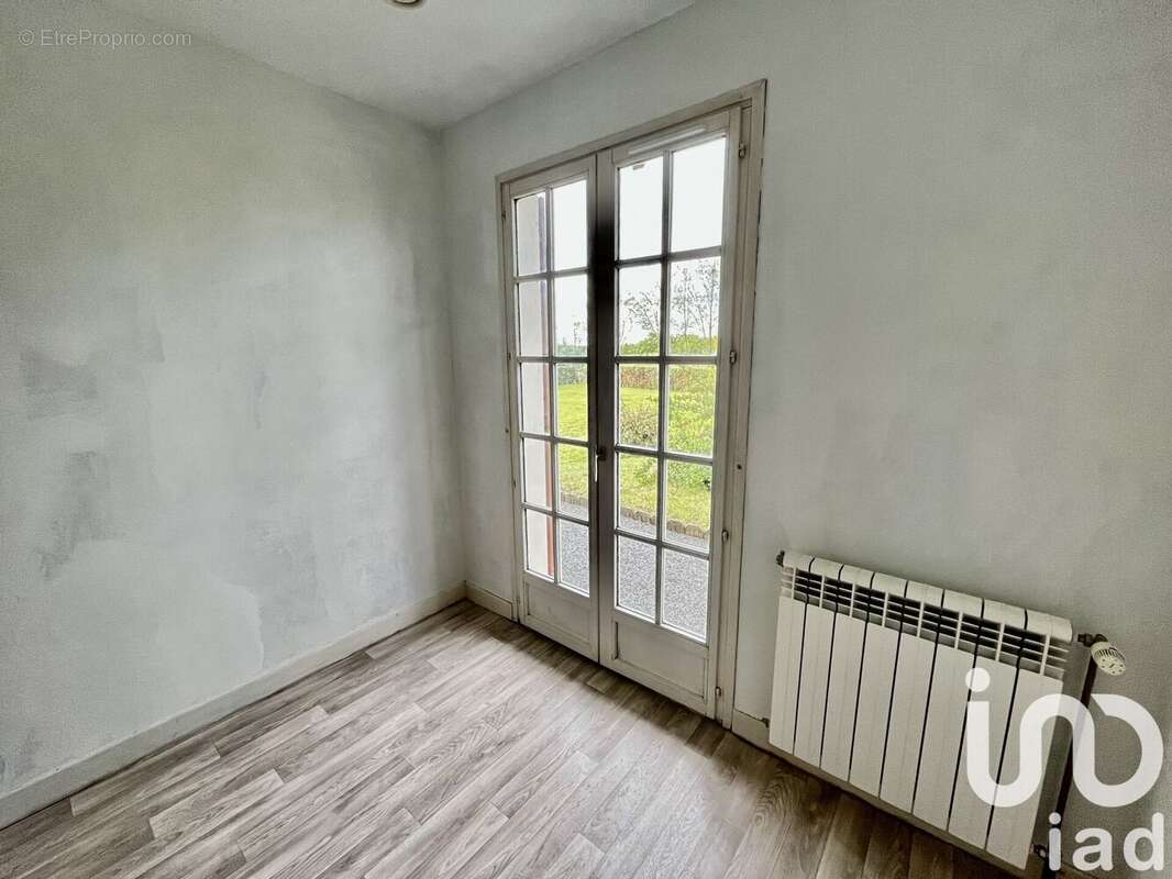 Photo 9 - Maison à BEAULON