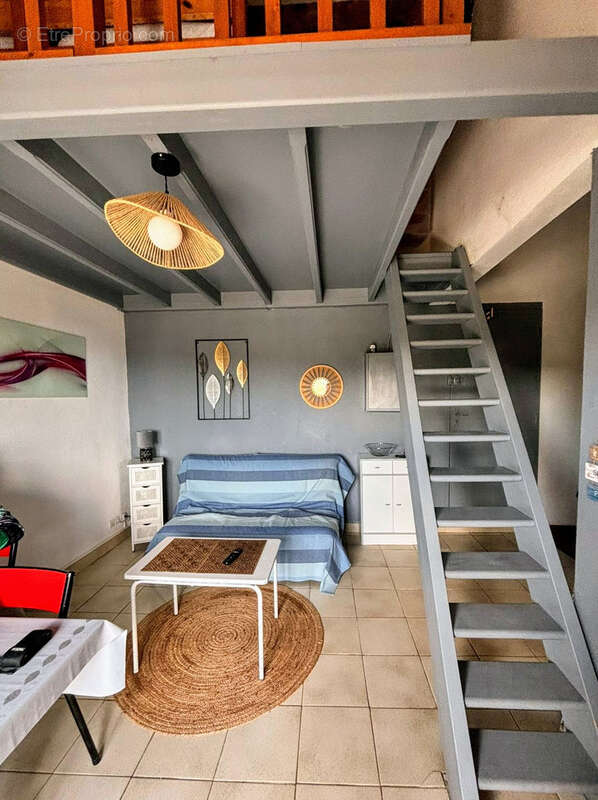 Appartement à FLEURY