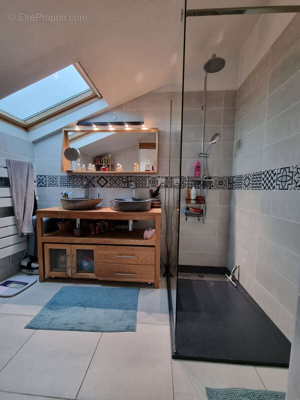 Appartement à FLEURY