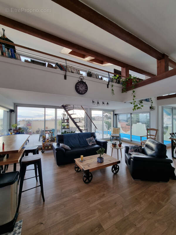 Appartement à FLEURY