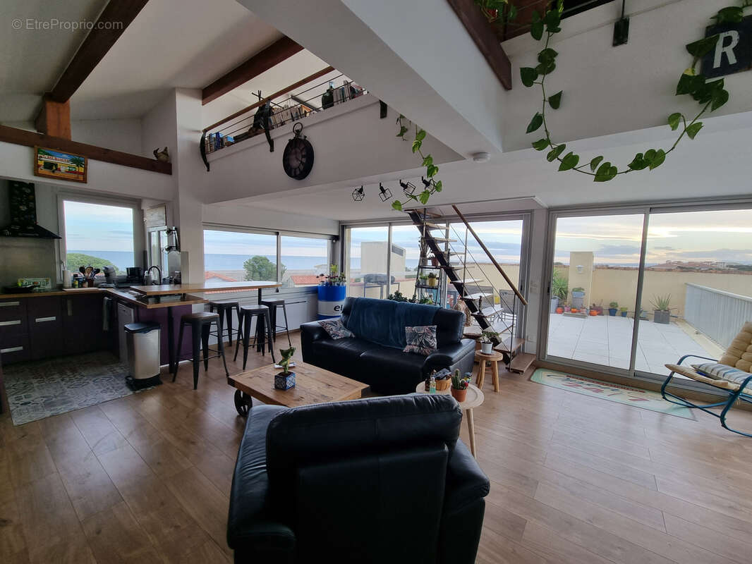 Appartement à FLEURY