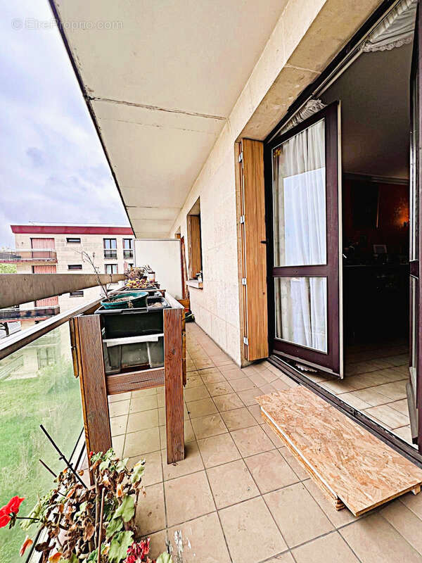 Appartement à LE BOURGET