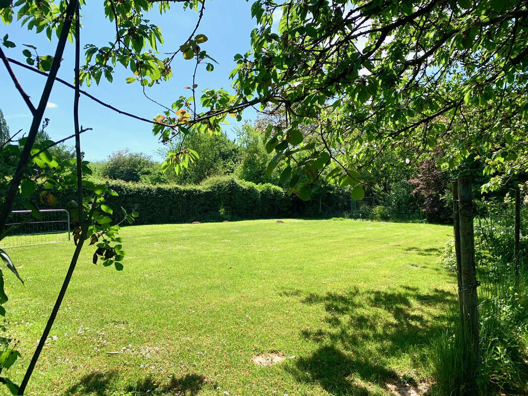 Maison à ENGLEFONTAINE