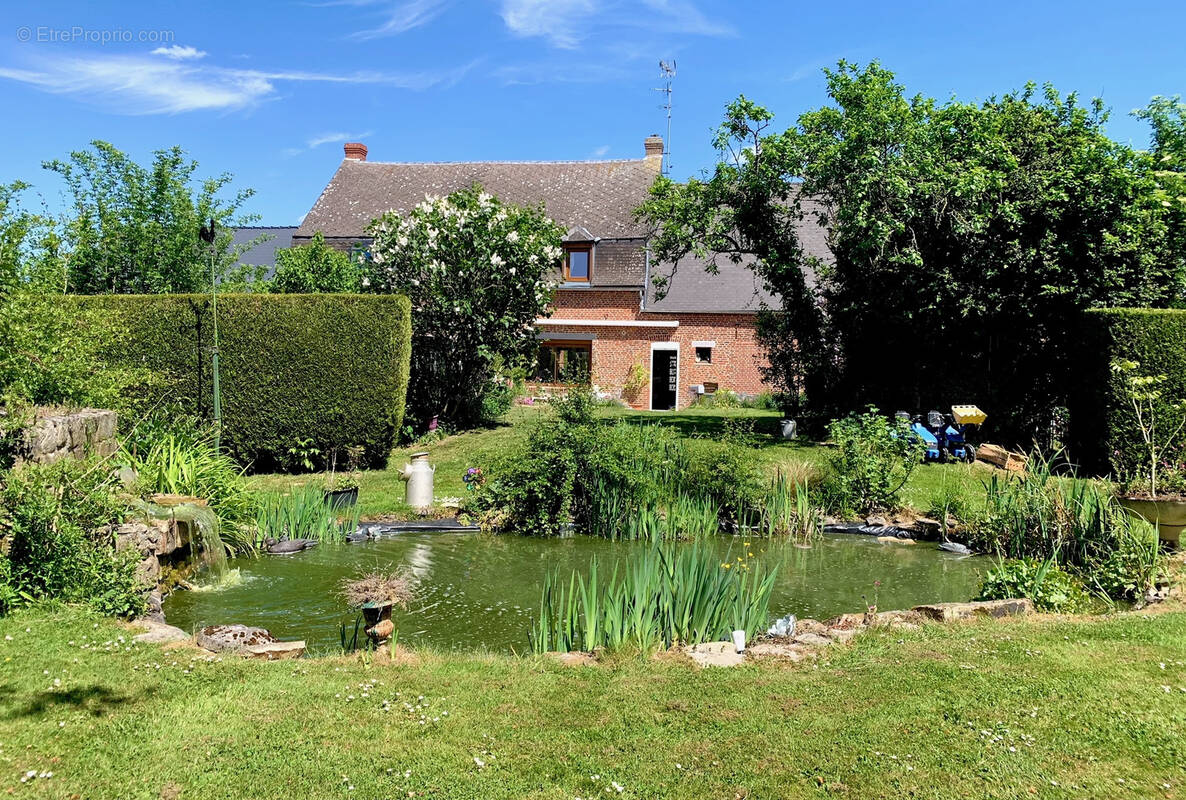 Maison à ENGLEFONTAINE