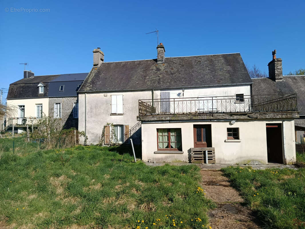 Maison à CHENEDOLLE