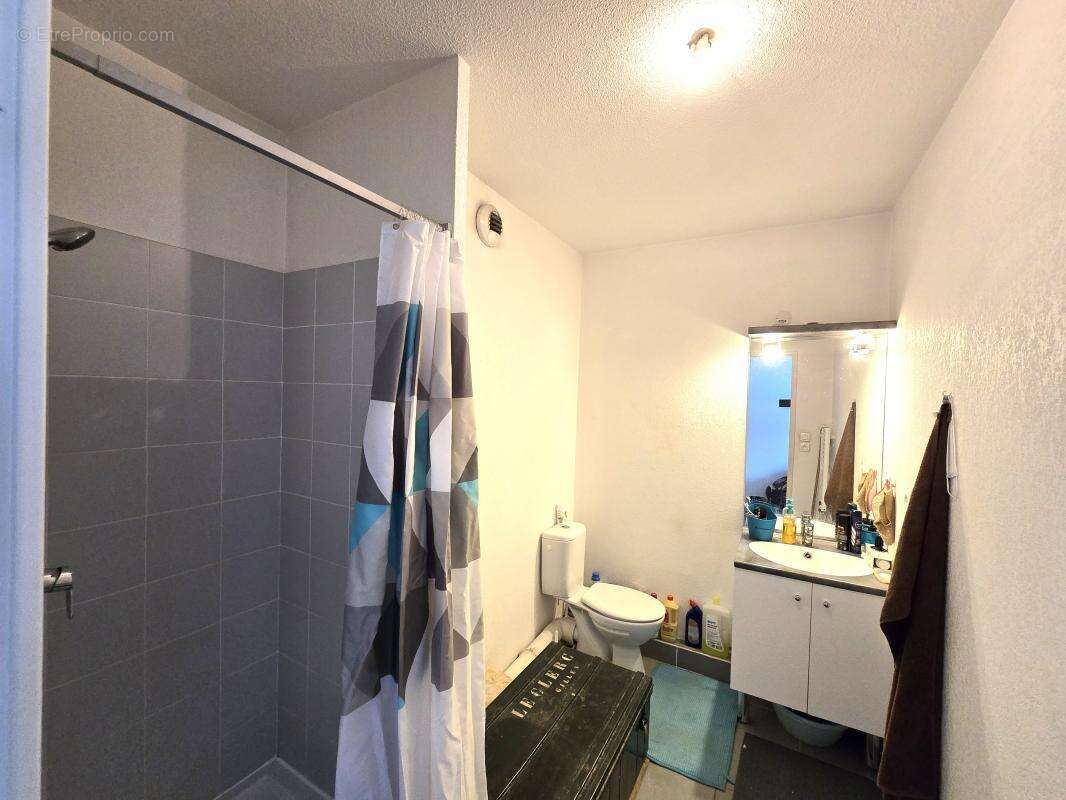 Appartement à MARSEILLE-2E