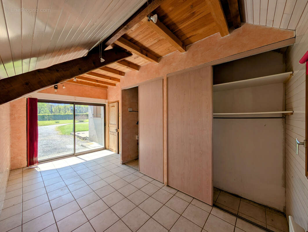 Maison à MONTGAILLARD