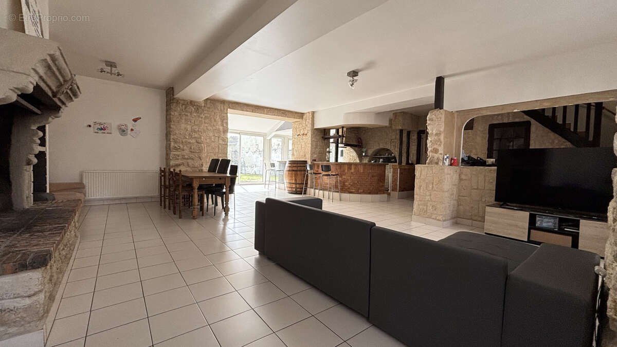 Maison à CLOYES-SUR-LE-LOIR