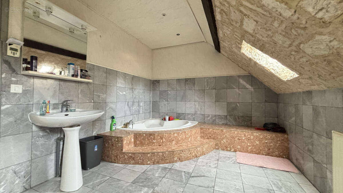 Maison à CLOYES-SUR-LE-LOIR