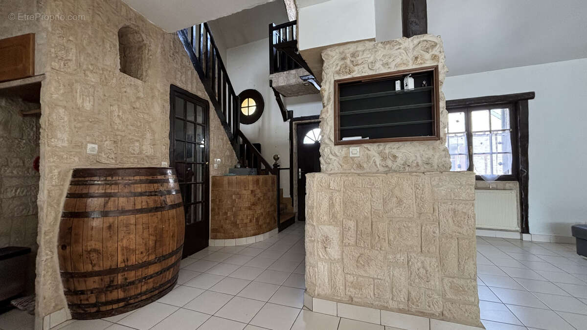 Maison à CLOYES-SUR-LE-LOIR