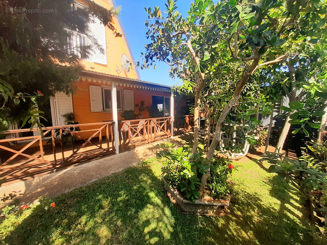 Maison à PETITE-ILE