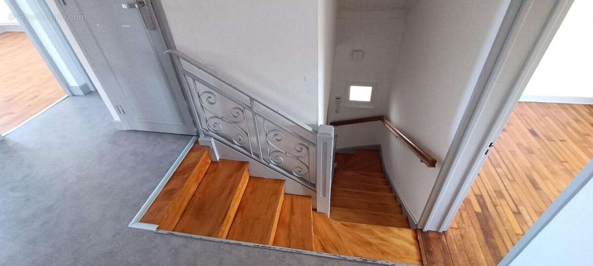 Maison à SAINT-SAUVEUR