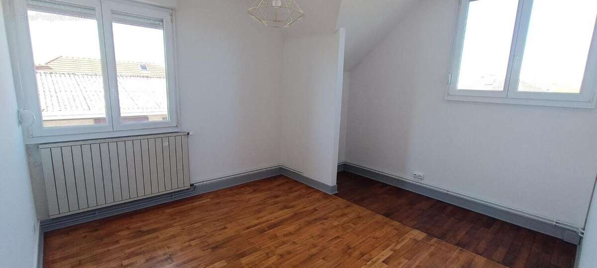 Maison à SAINT-SAUVEUR