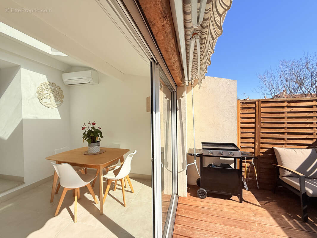 Appartement à MARSEILLE-9E