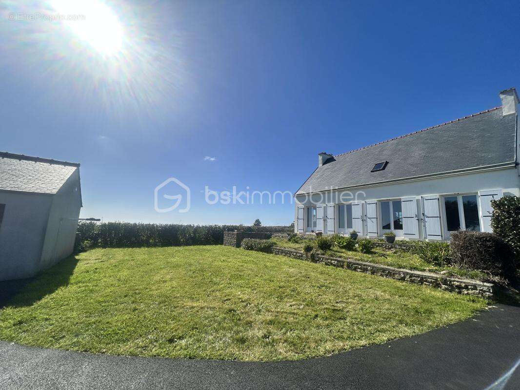 Maison à PLOZEVET