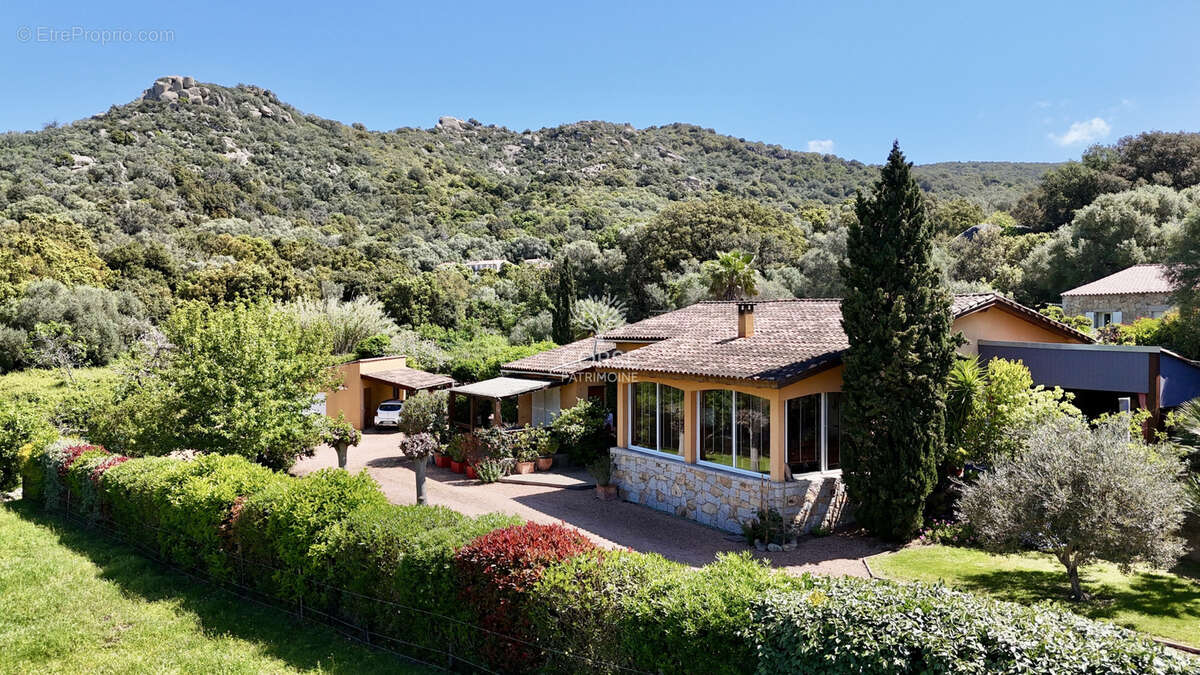 Maison à PORTO-VECCHIO