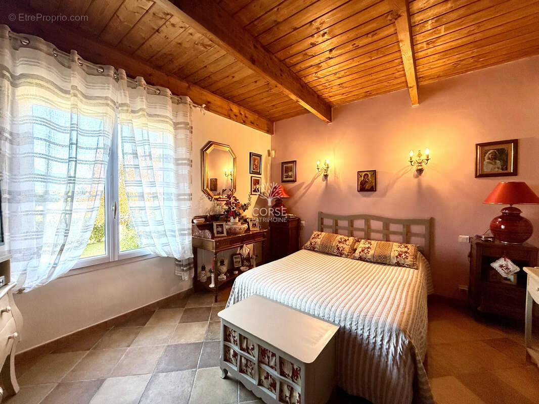 Maison à PORTO-VECCHIO