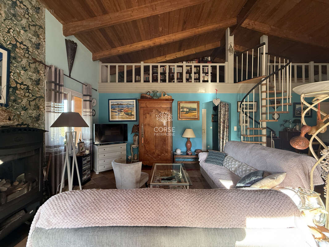 Maison à PORTO-VECCHIO