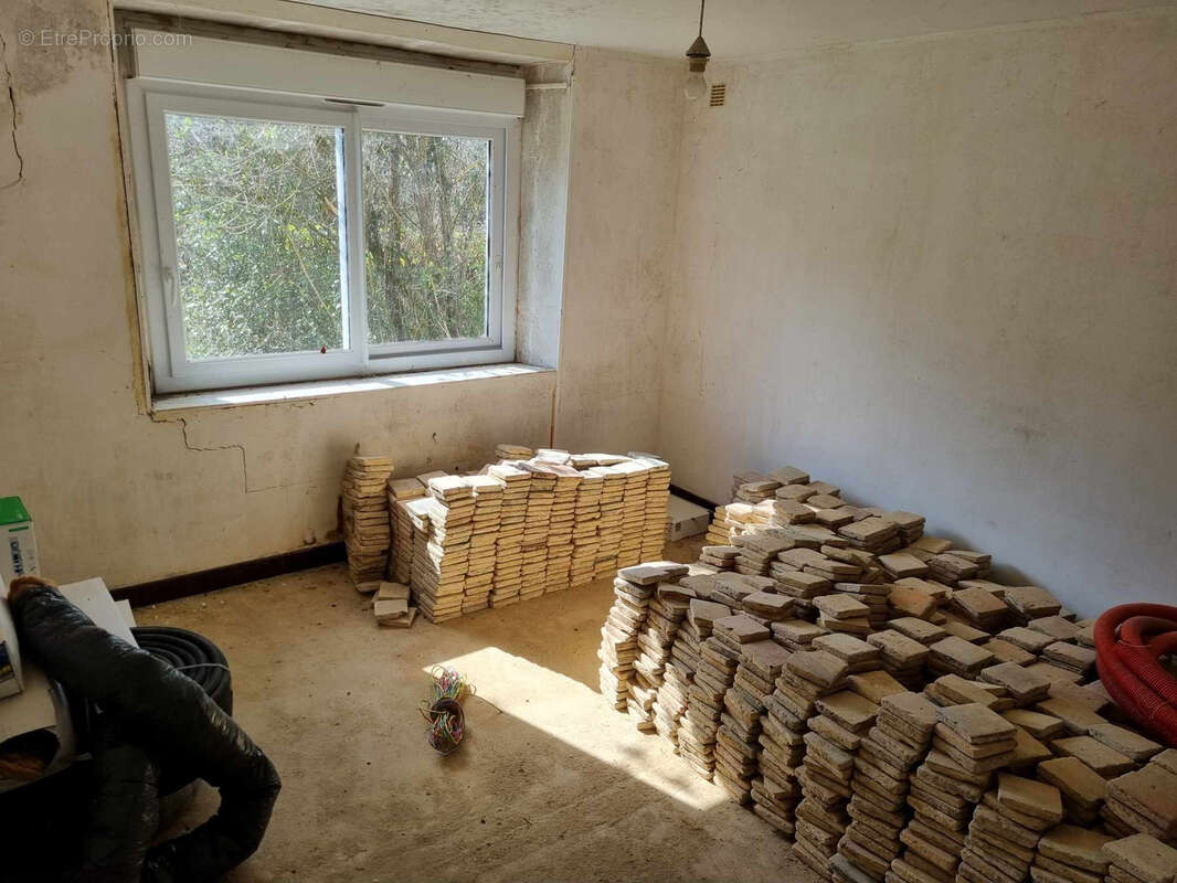 Maison à SAVIGNY-SUR-BRAYE