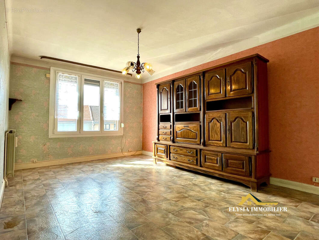 Maison à NORROY-LES-PONT-A-MOUSSON