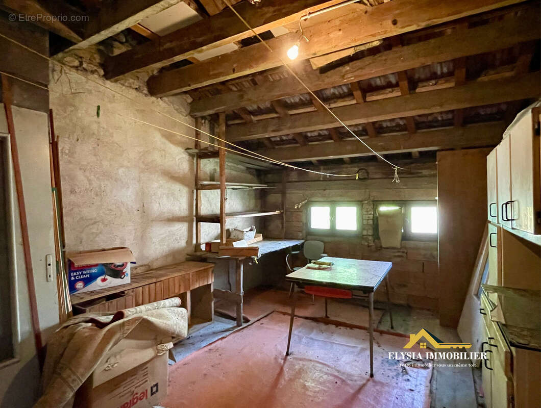 Maison à NORROY-LES-PONT-A-MOUSSON