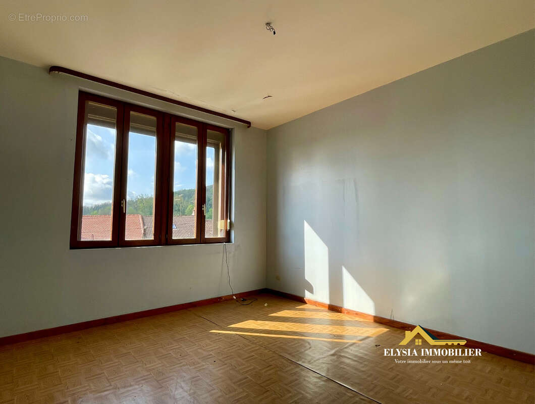 Maison à NORROY-LES-PONT-A-MOUSSON