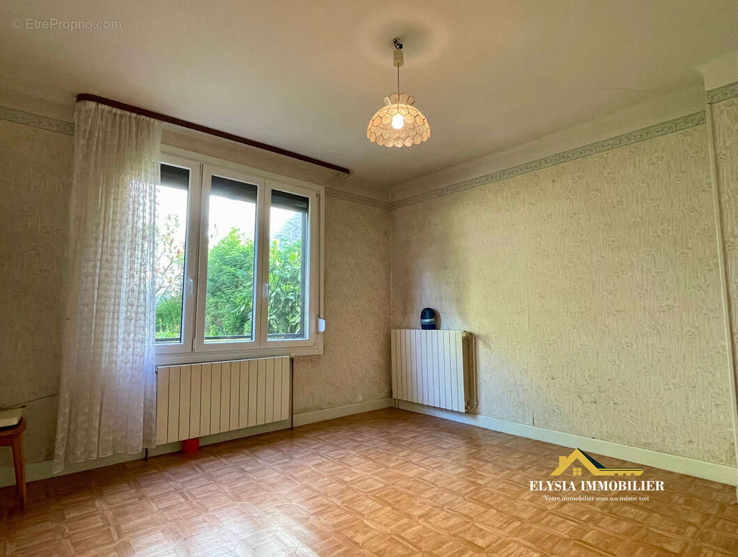 Maison à NORROY-LES-PONT-A-MOUSSON